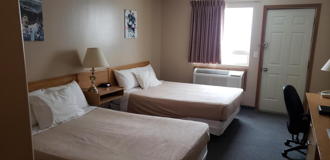 Travel-Inn Resort & Campground Saskatoon Luaran gambar